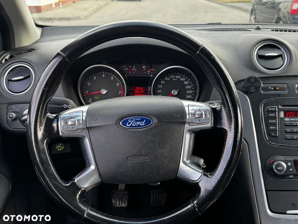 Ford Mondeo 1.6 Gold X - 21