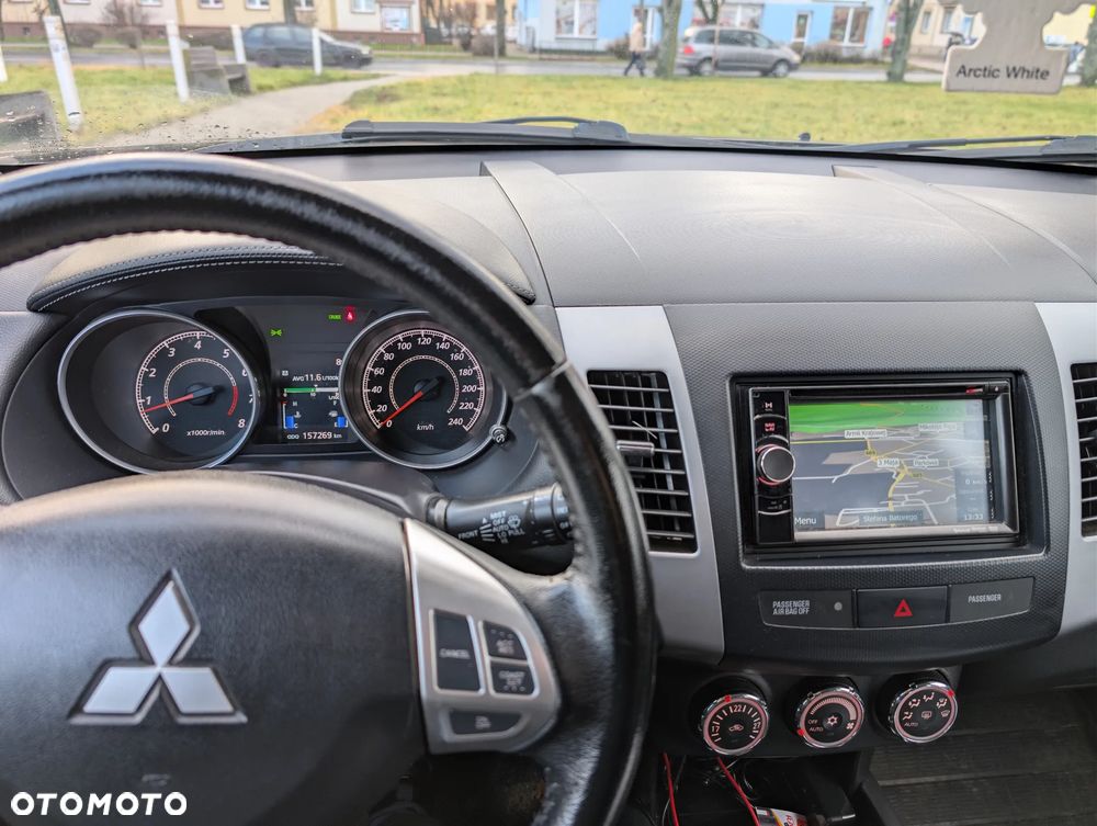 Mitsubishi Outlander 2.0 Intense NAVI 2WD EU5 - 7