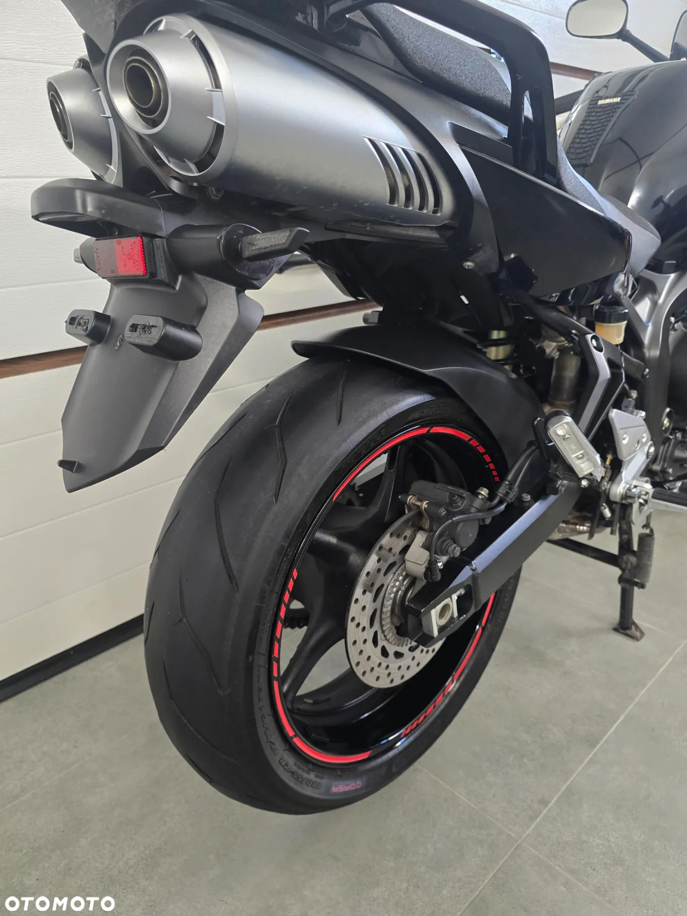 Yamaha FZ6 - 8