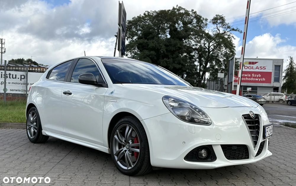 Alfa Romeo Giulietta 1750 TBi QV TCT - 3