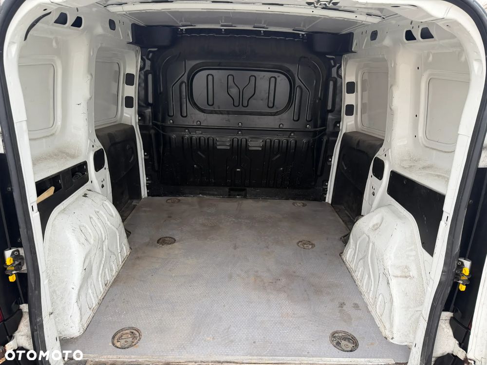 Fiat Doblo - 8