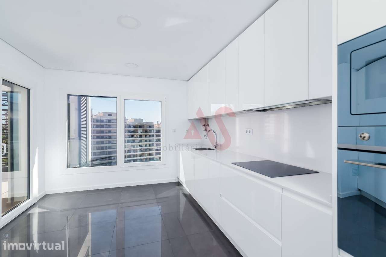 Apartamento T3 NOVO na Urbanização Colinas do Cruzeiro, em Odivelas - Grande imagem: 5/26