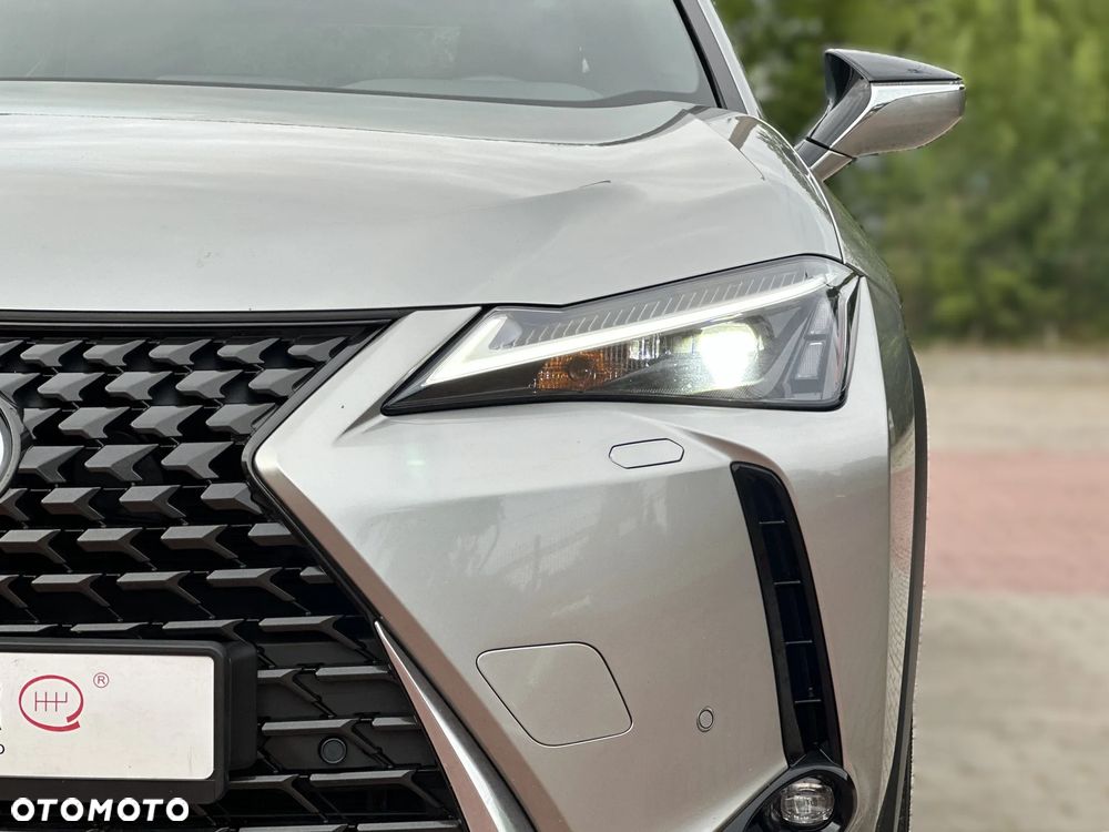 Lexus UX 250h GPF Business 2WD - 34