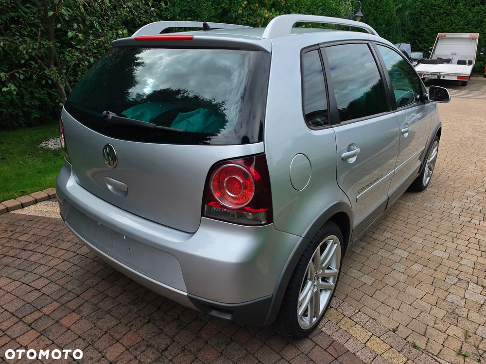 Volkswagen Polo - 5