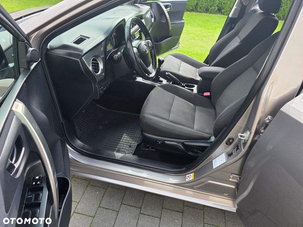 Toyota Auris 1.6 Valvematic Edition - 7