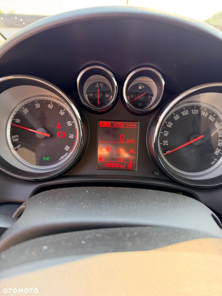 Opel Astra - 13