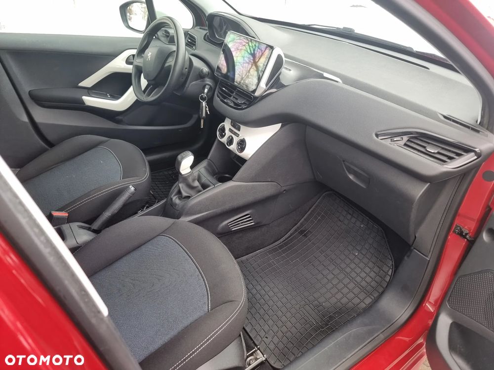 Peugeot 208 68 VTI Active - 31