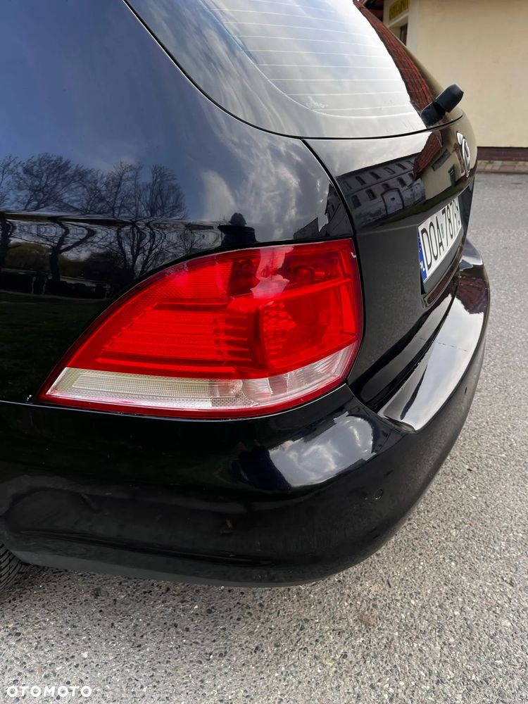 Volkswagen Golf 1.9 TDI DPF Comfortline - 26