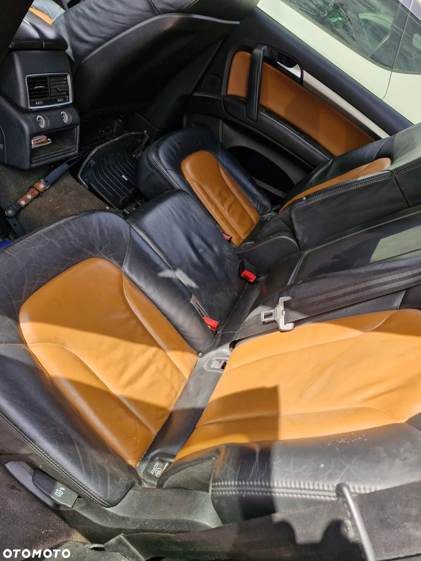 Audi Q7 3,0TDI V6 BUG zderzak drzwi maska klapa szyby silnik fotele skóra - Pojazd na czesci demontaż - 7
