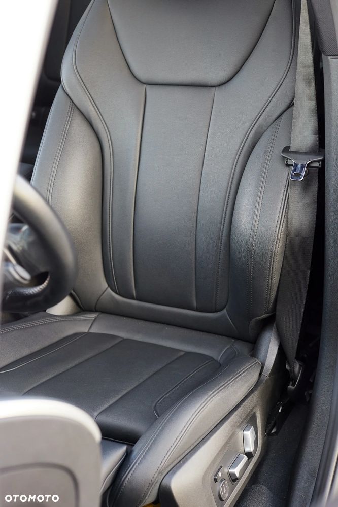 BMW X3 xDrive30i xLine - 6