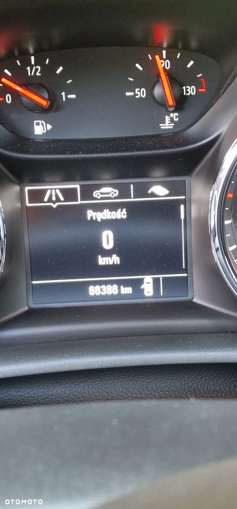 Opel Astra 1.2 T Elegance S&S - 11
