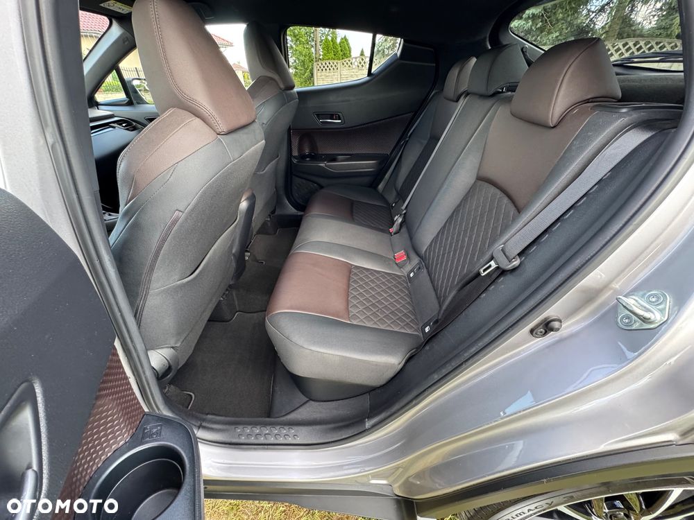 Toyota C-HR 1.8 Hybrid Executive - 27
