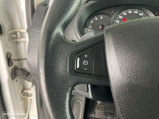 Renault kangoo 1.5 dci - 12