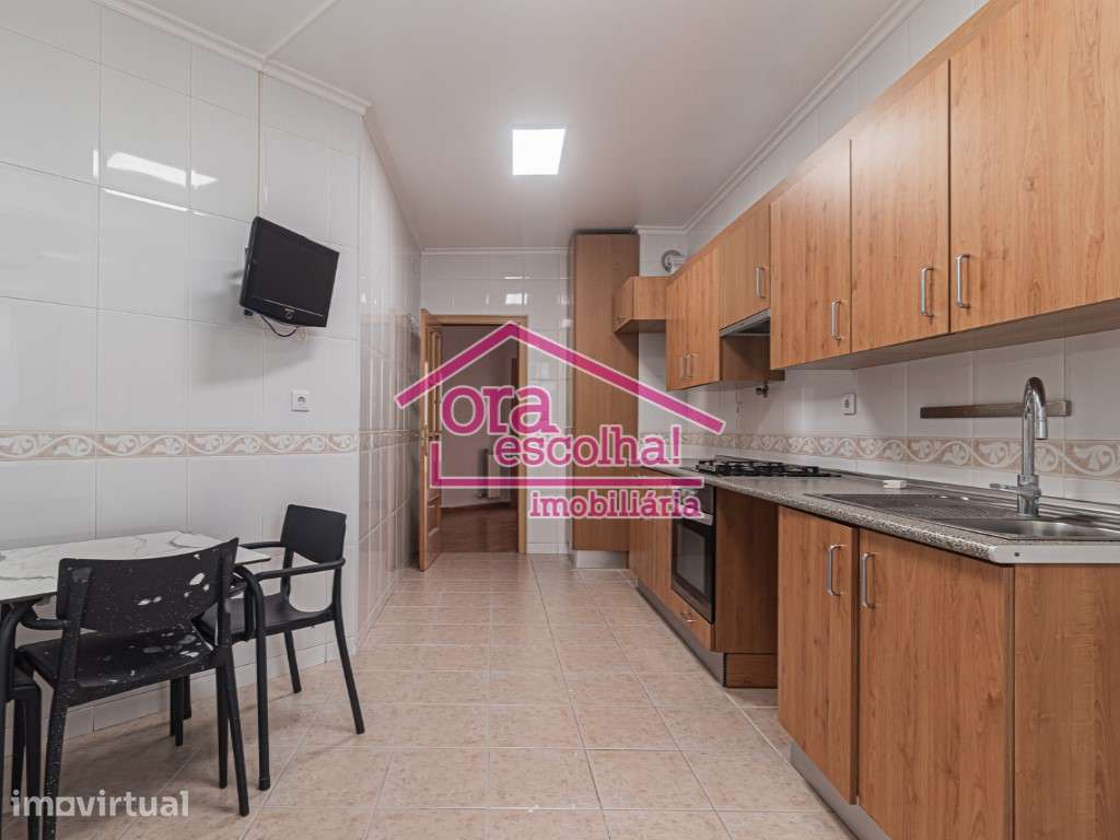 Apartamento T3 de 2001 Remodelado com Suíte, 113 m2 de área bruta p... - Grande imagem: 5/22