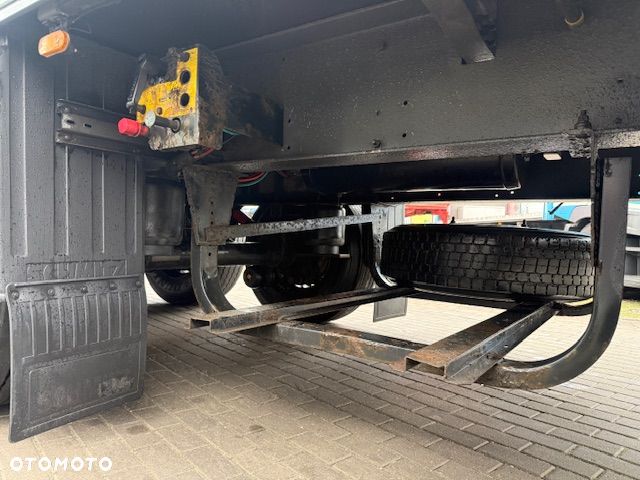 Schmitz Cargobull SKO24 IZOTERMA Naczepa Ciężarowa, OSIE SAF, PODNOSZONA OŚ, RAMA W OCYNKU, ŚCIANA 5,5CM - 17