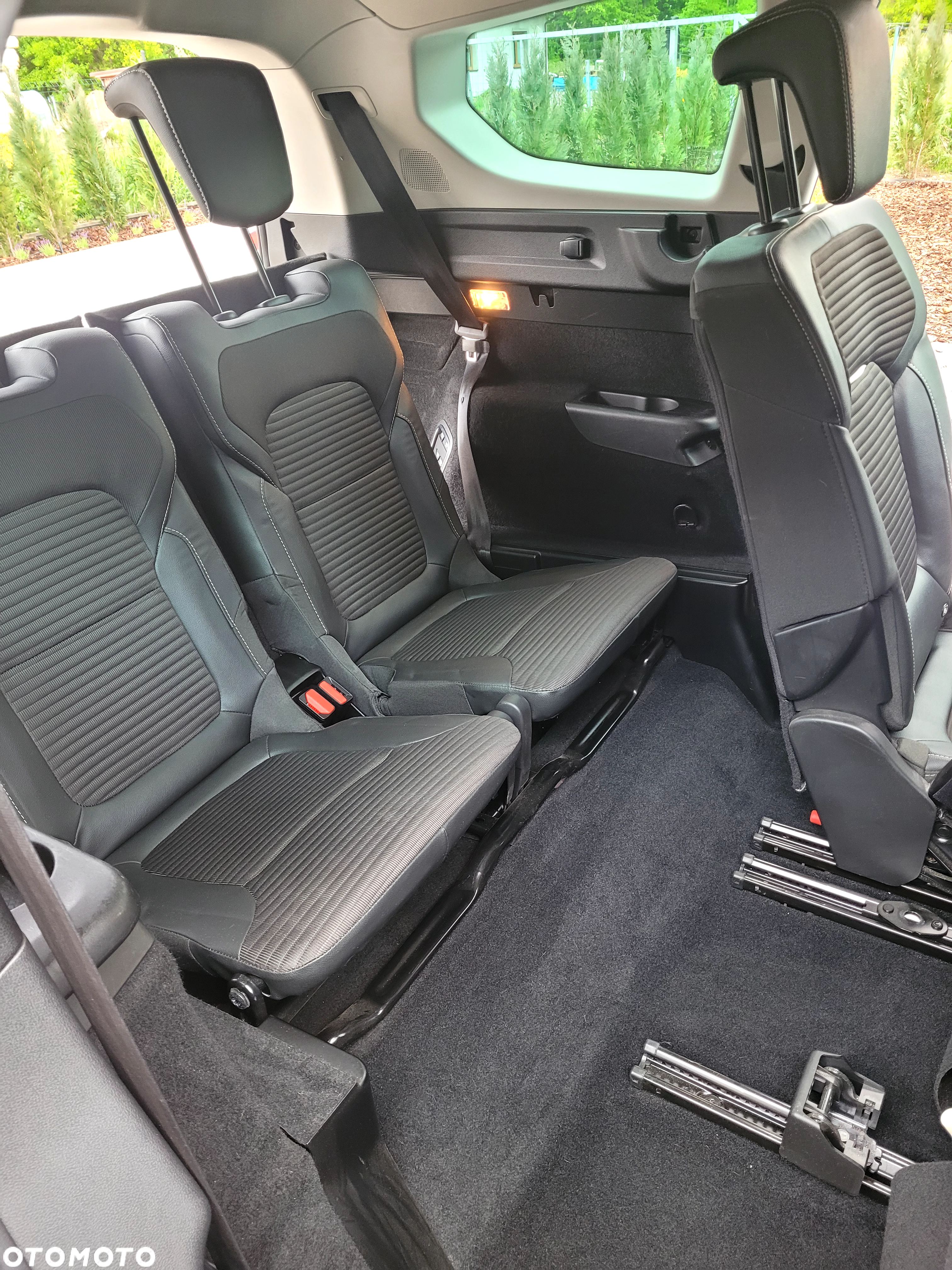 Renault Grand Scenic Gr 1.3 TCe FAP Intens - 20