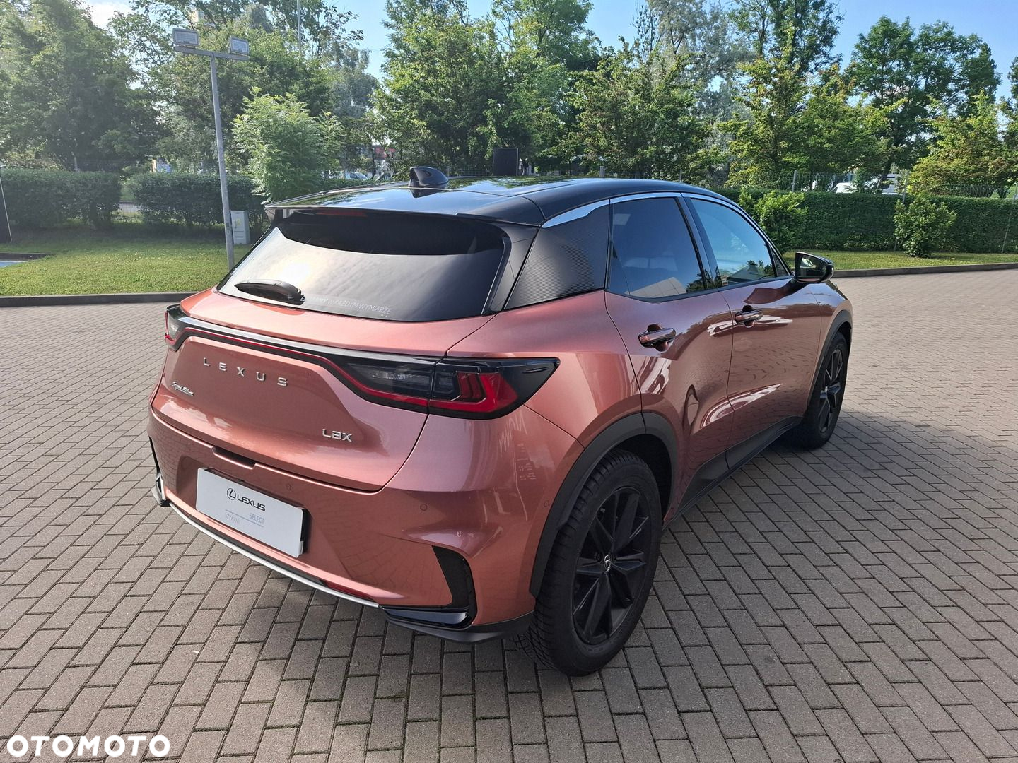 Lexus LBX - 5
