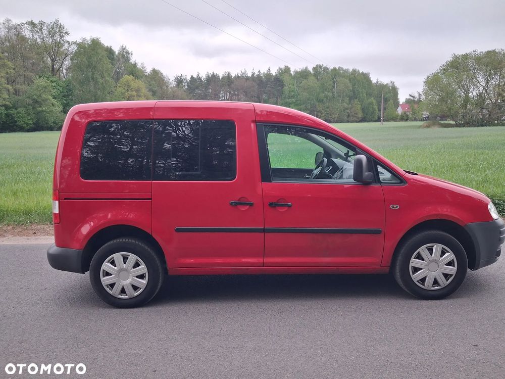 Volkswagen Caddy - 4