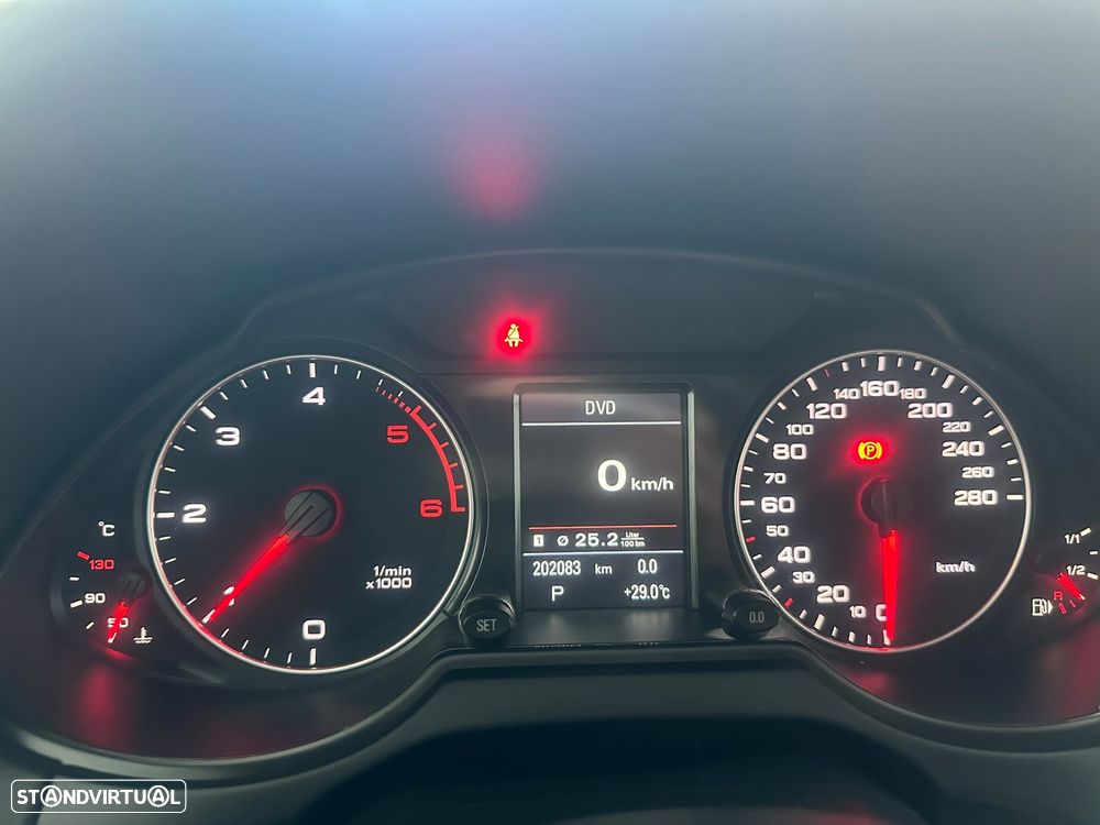 Audi Q5 2.0 TDI Advance S-tronic - 17