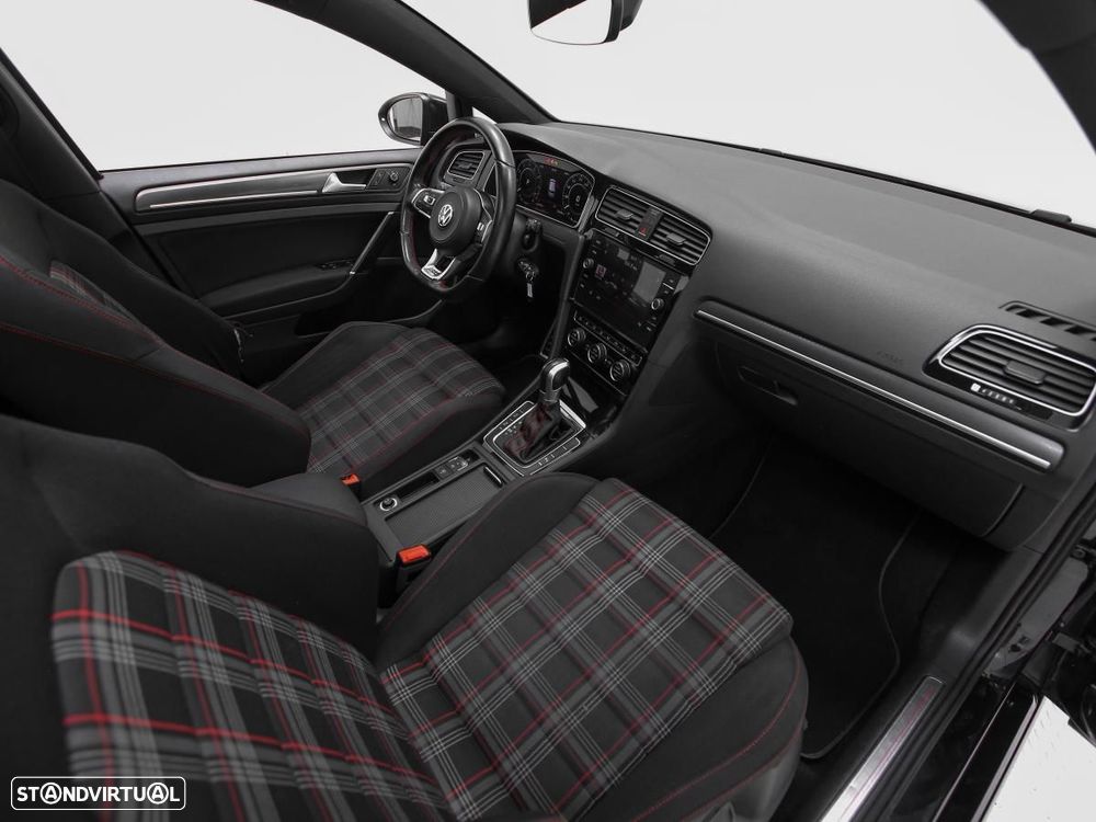 VW Golf GTI (BlueMotion ) DSG - 10