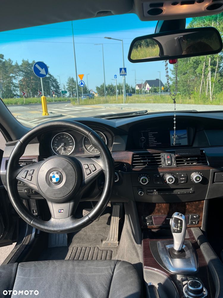 BMW Seria 5 520d - 15
