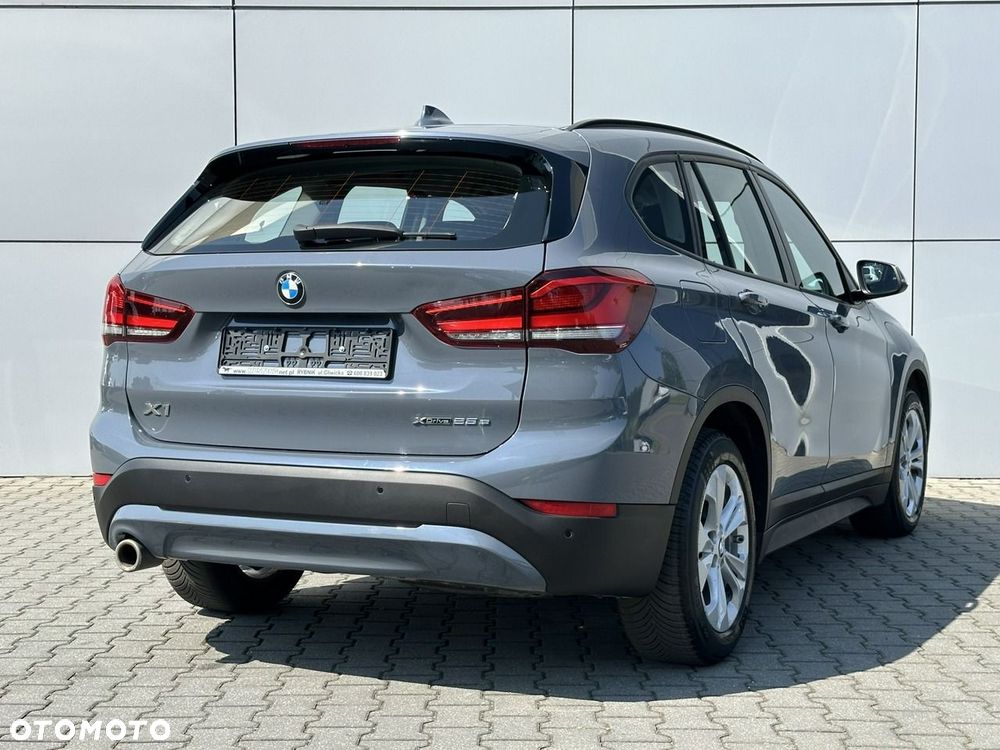 BMW X1 xDrive25e Advantage - 8