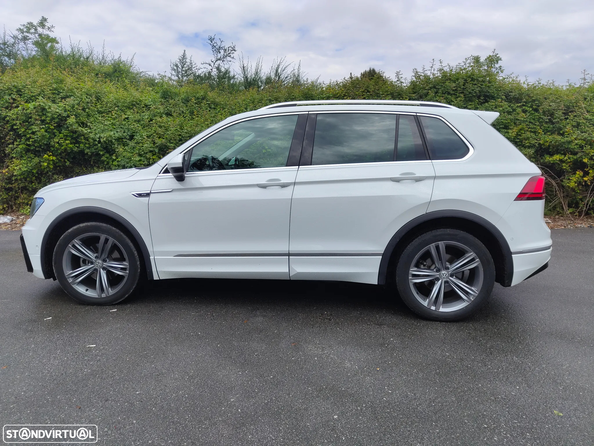 VW Tiguan 2.0 TDI R-Line DSG - 3