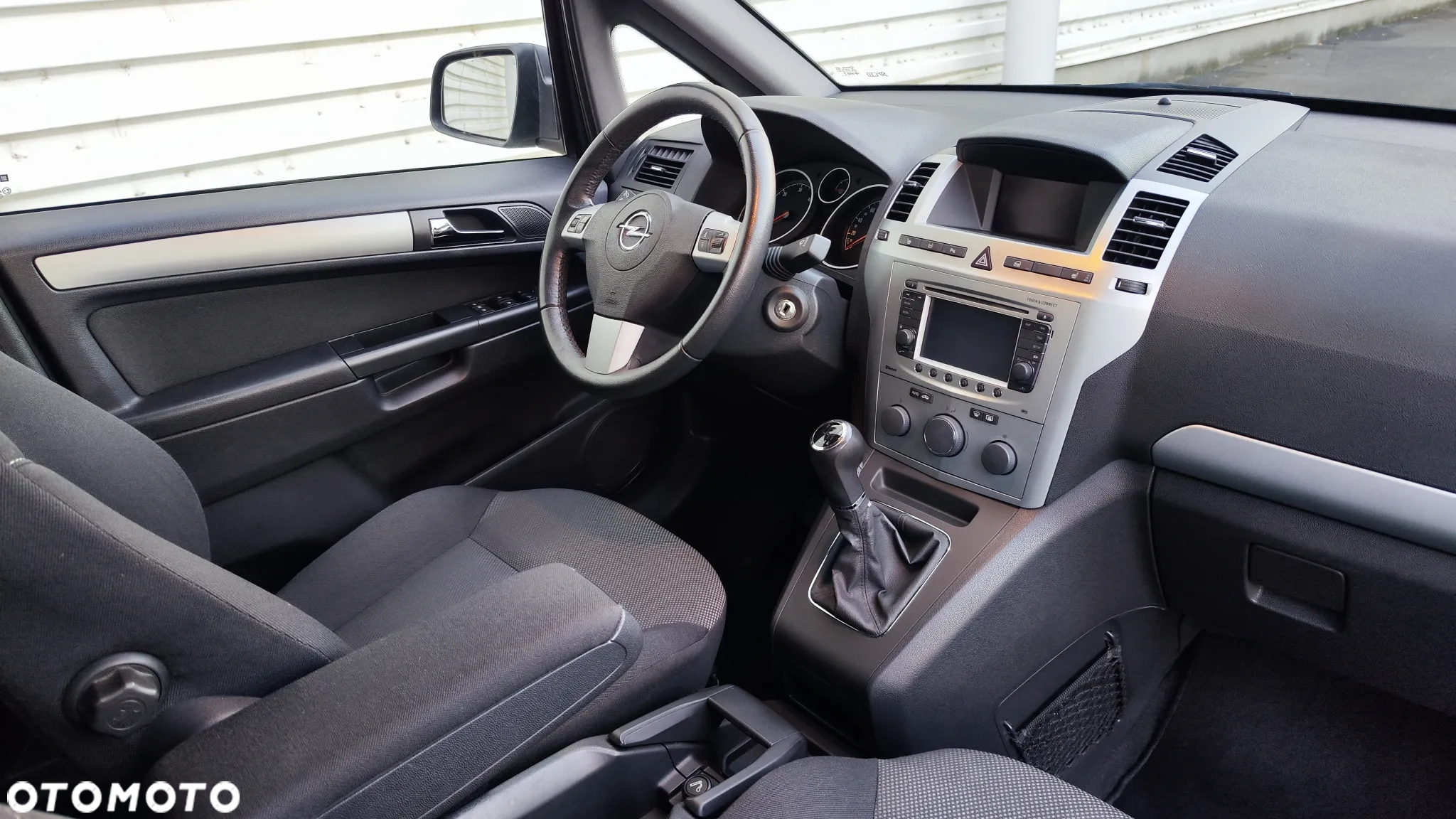 Opel Zafira - 25