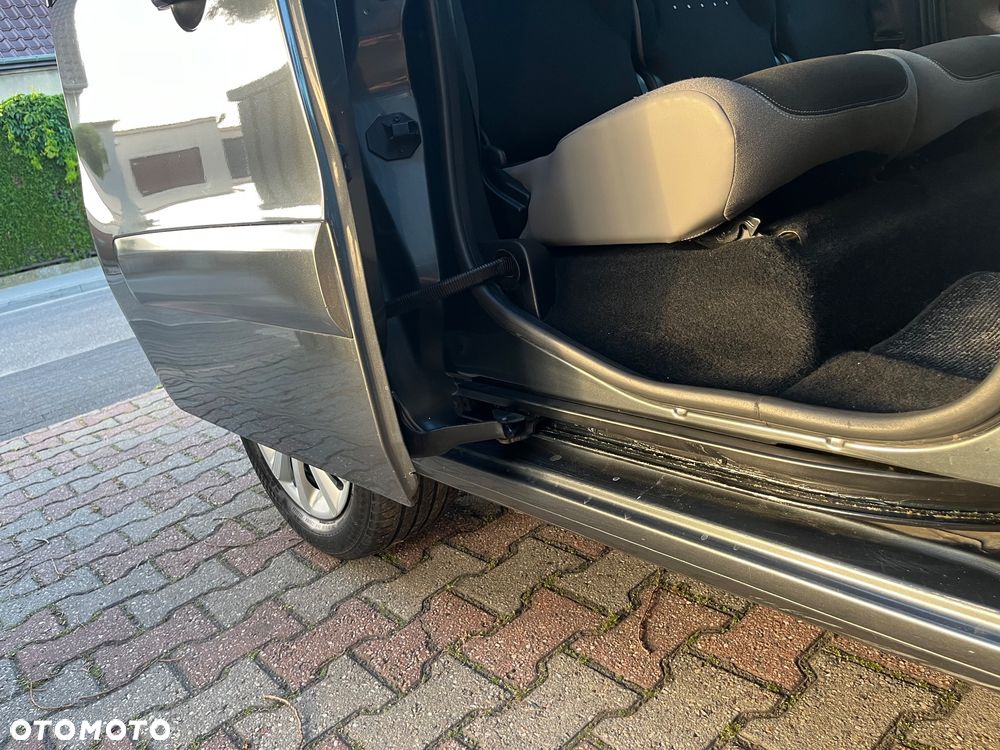 Citroën Berlingo Multispace BlueHDi 120 S&S SHINE - 8