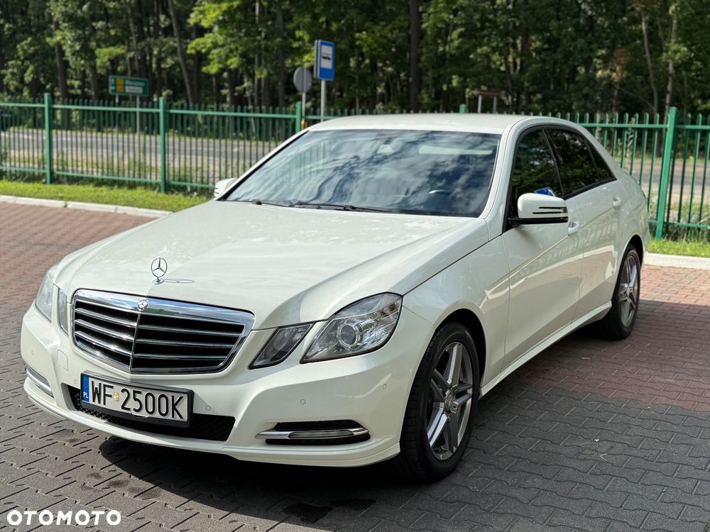 Mercedes-Benz Klasa E 200 CDI DPF BlueEFFICIENCY 7G-TRONIC Elegance - 2