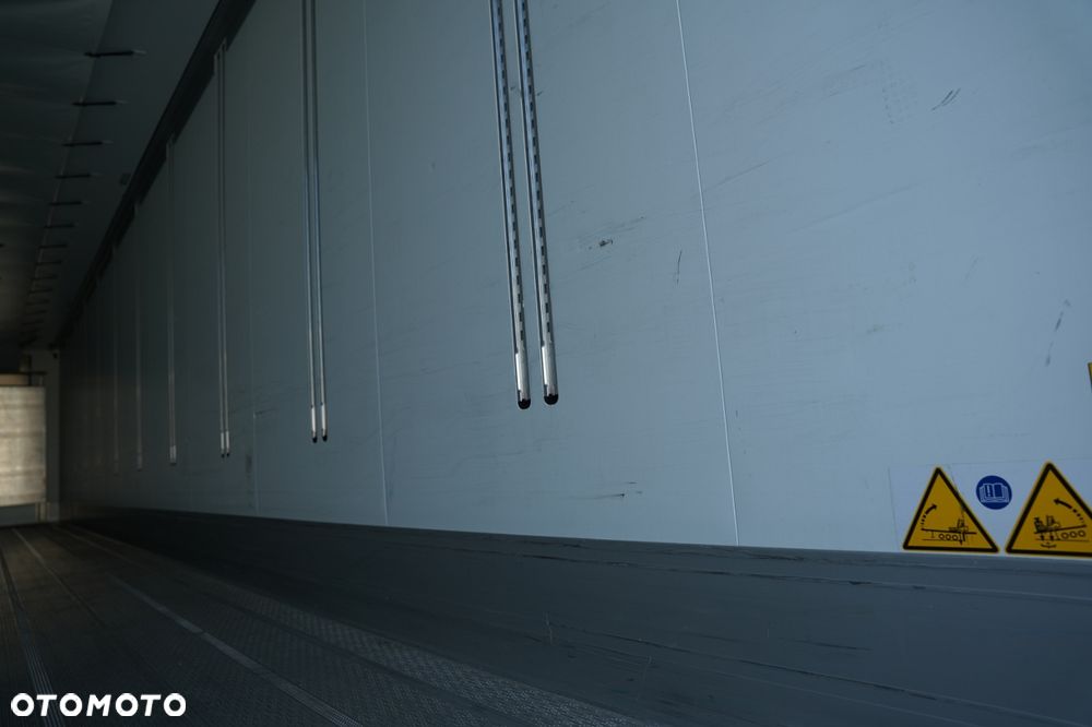 Schmitz Cargobull / CHŁODNIA / THERMO KING SLXi 300 / DOPPELSTOCK / KOSZ NA PALETY - 17