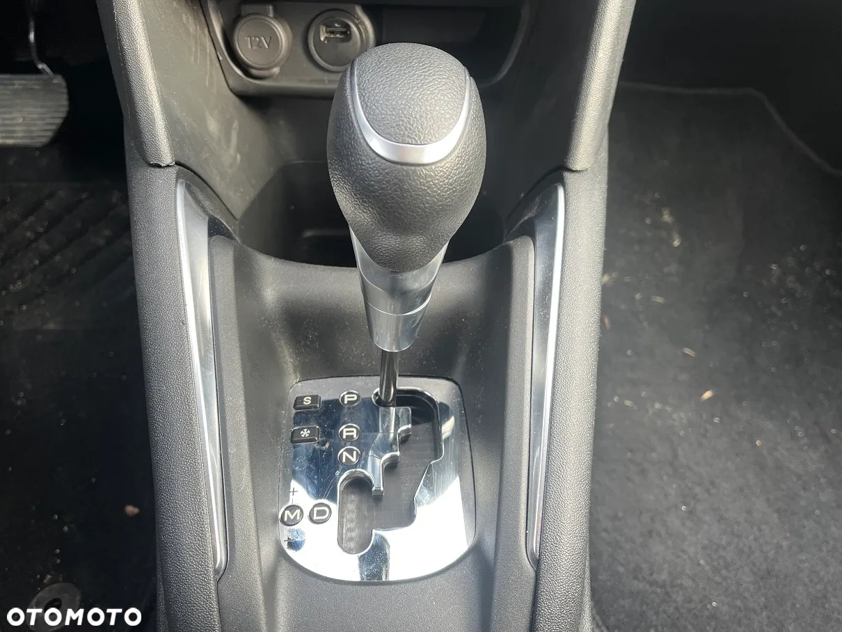 Peugeot 208 1.2 PureTech GPF Allure S&S EAT6 - 13