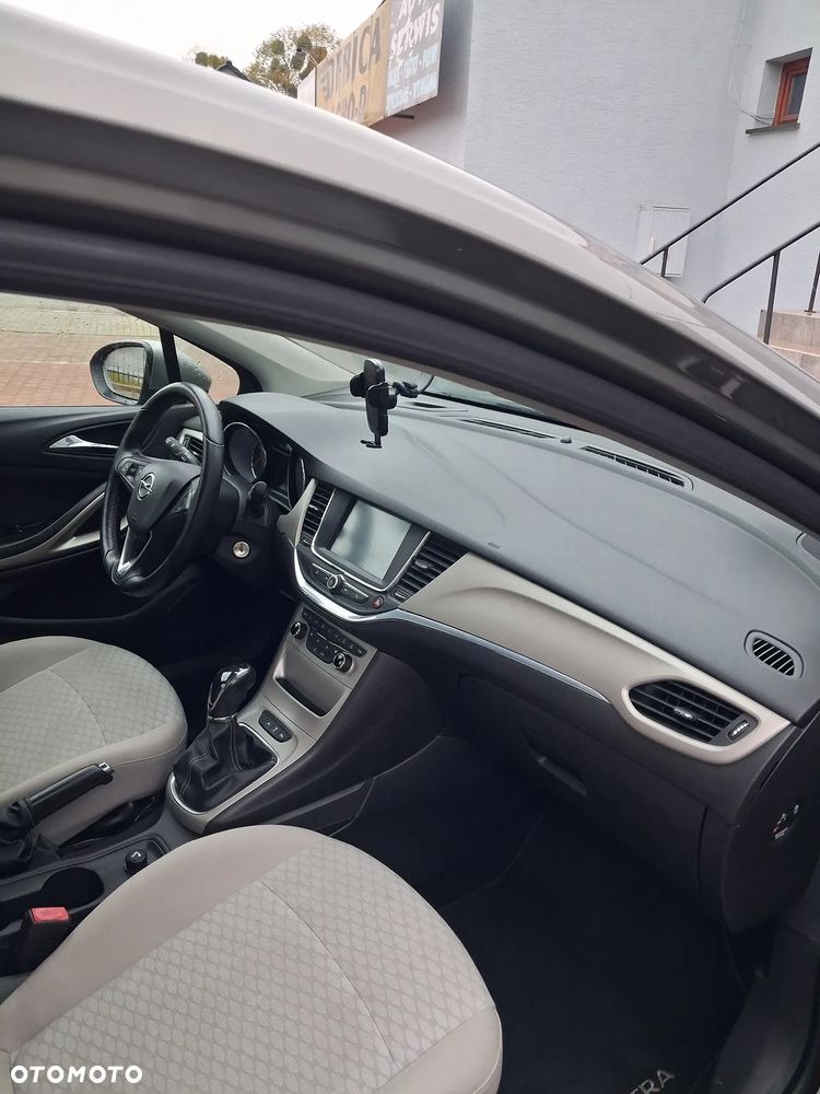 Opel Astra - 10