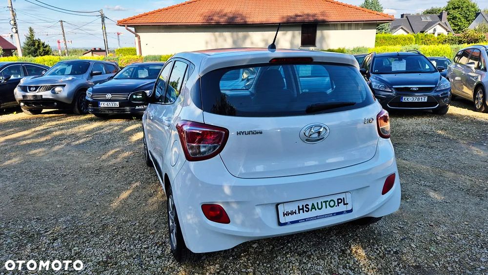 Hyundai i10 1.0 BlueDrive Premium - 15