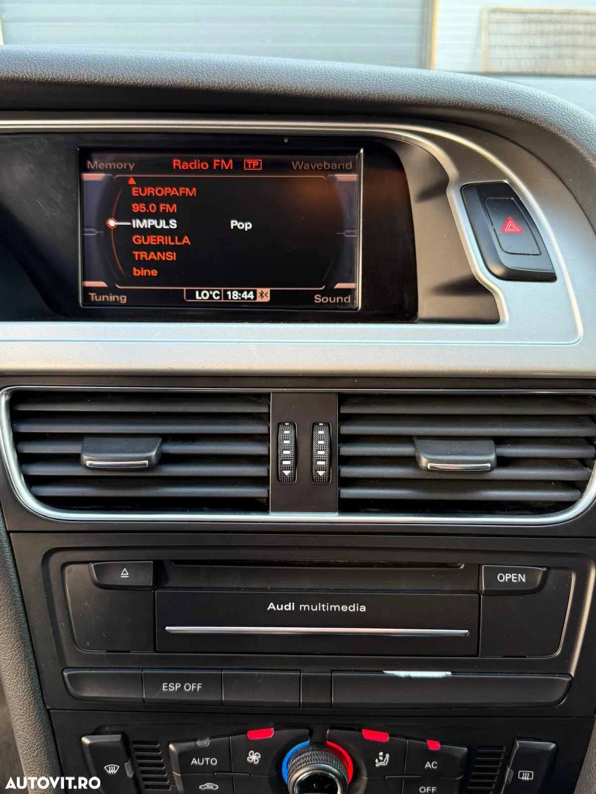 Audi A4 2.0 TDI Multitronic Avant - 12