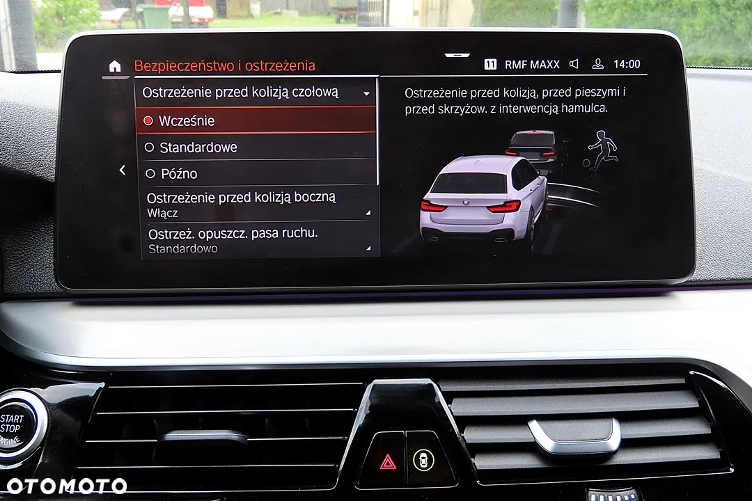 BMW Seria 5 520d xDrive Touring M Sport Edition - 34