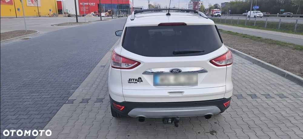 Ford Escape 2.0 EcoBoost AWD Titanium - 5