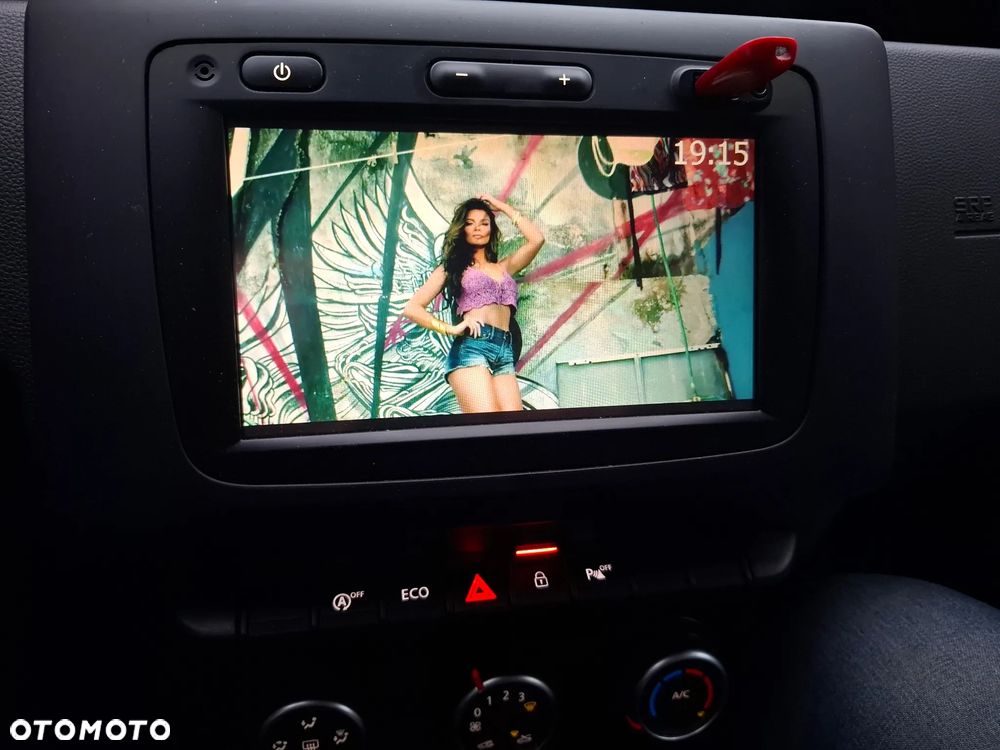 Dacia Duster 1.6 SCe S&S - 24