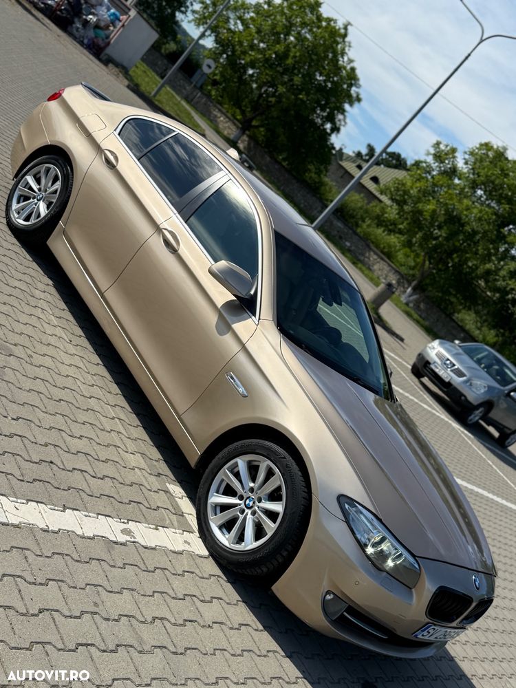 BMW Seria 5 520d Sport-Aut. - 5