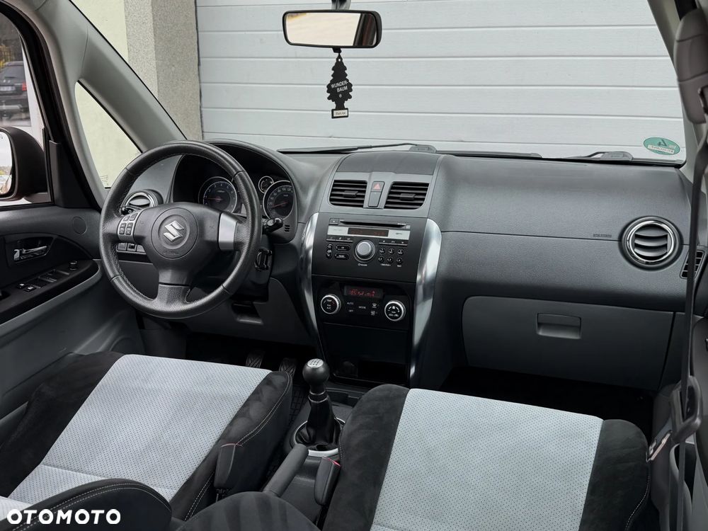 Suzuki SX4 1.6 VVT 4x4 Limited - 6