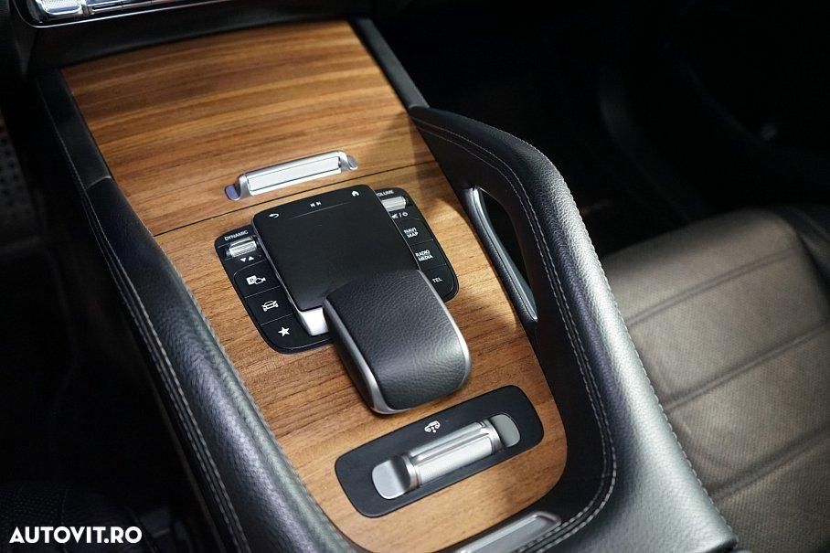 Mercedes-Benz GLS - 20