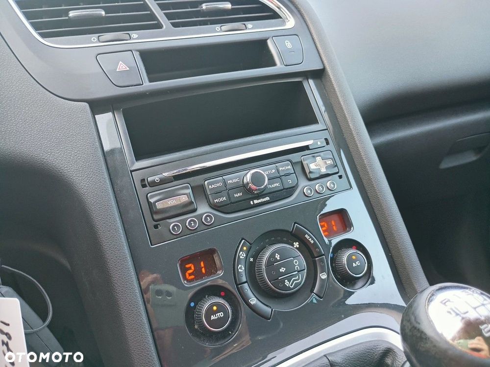 Peugeot 5008 1.6 BlueHDi Active 7os - 22