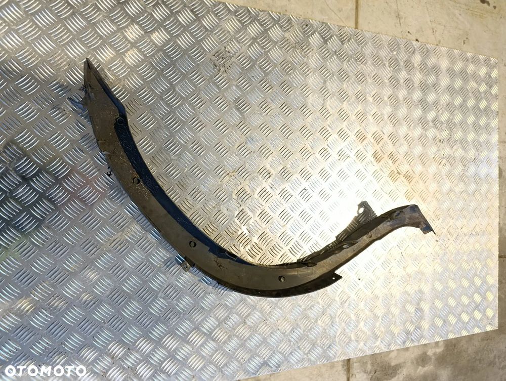 IVECO DAILY 06- LISTWA NAKŁADKA BŁOTNIKA LEWA PRAWA 3802037 - 3