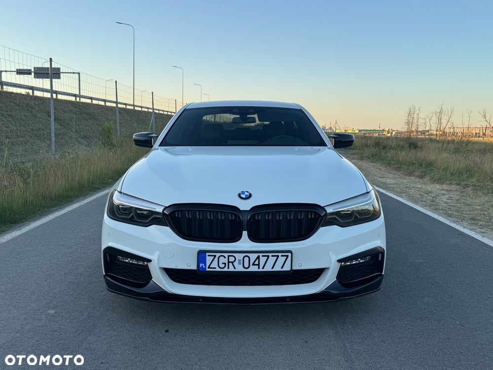 BMW Seria 5 520d M Sport - 5