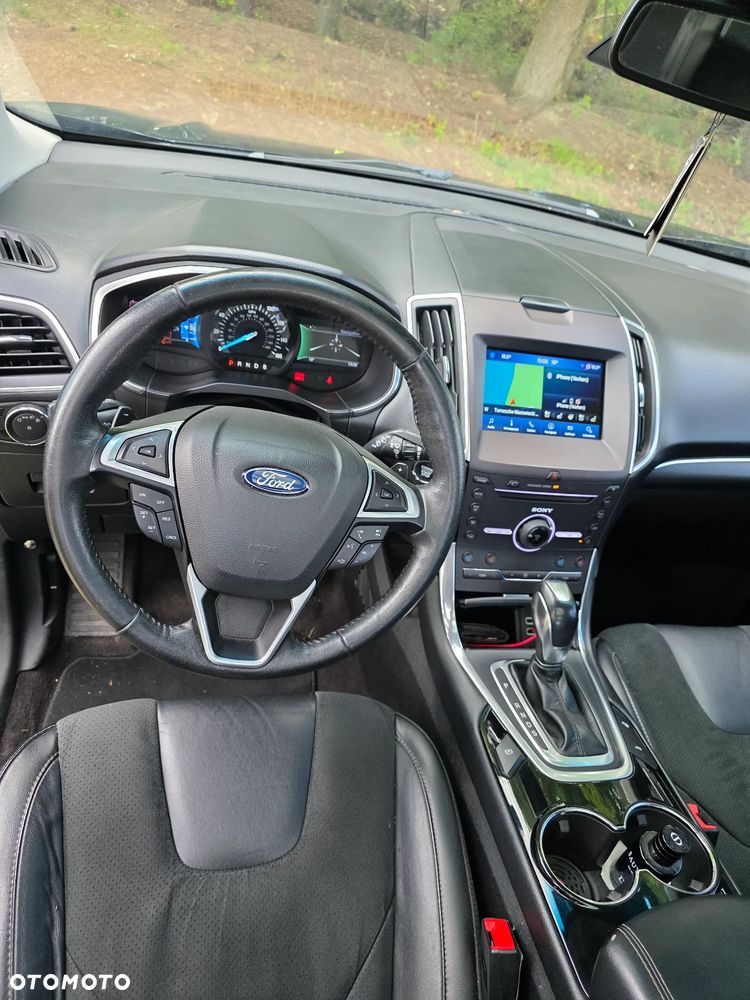 Ford Edge - 27