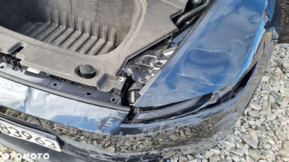 Tesla Model Y Standard - 35