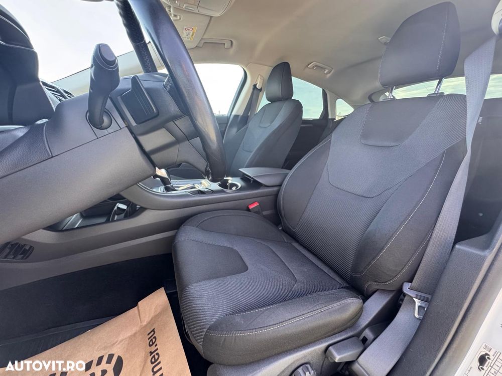 Ford Mondeo 1.5 EcoBoost Aut. Trend - 18