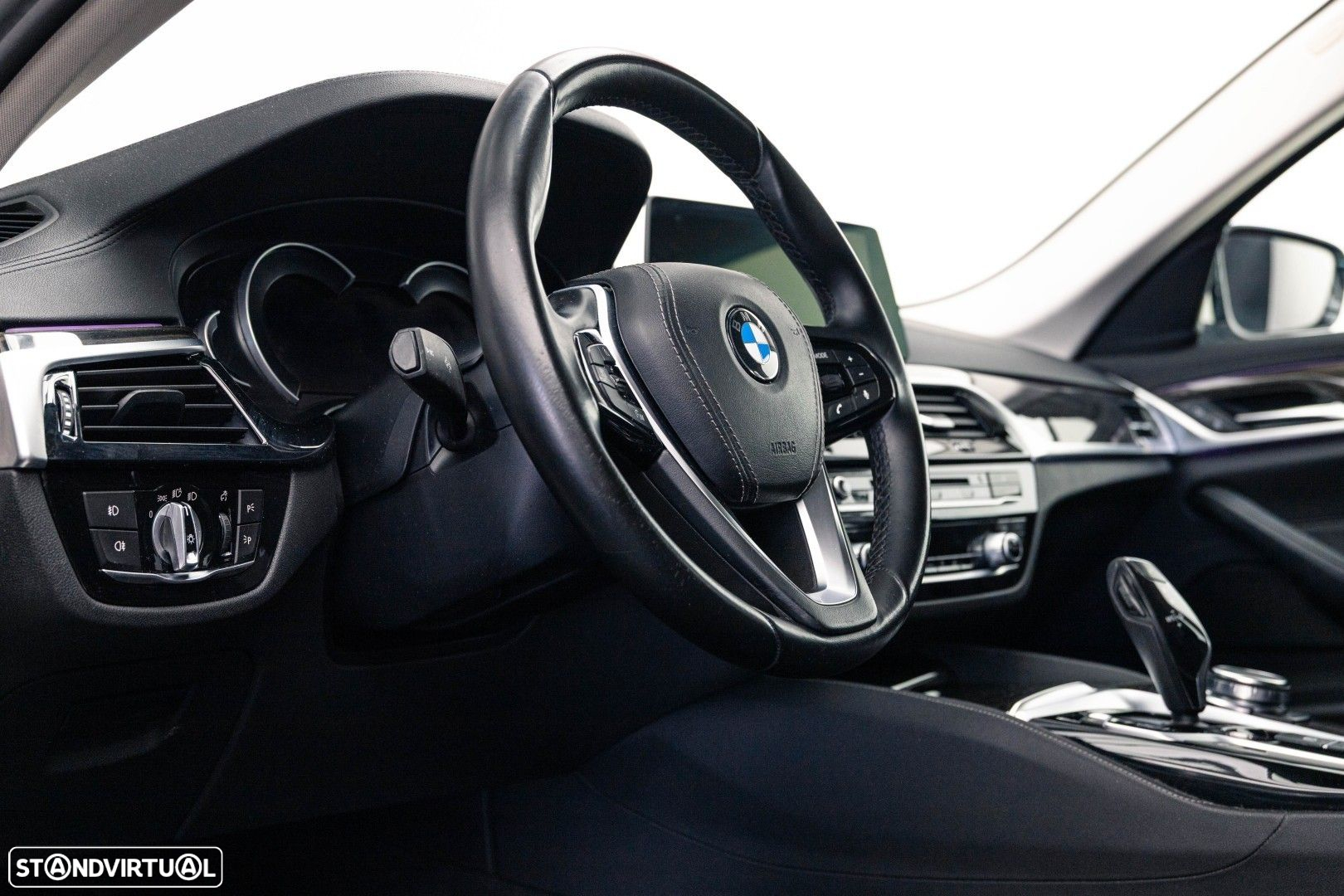 BMW 520 d Line Luxury Auto - 23