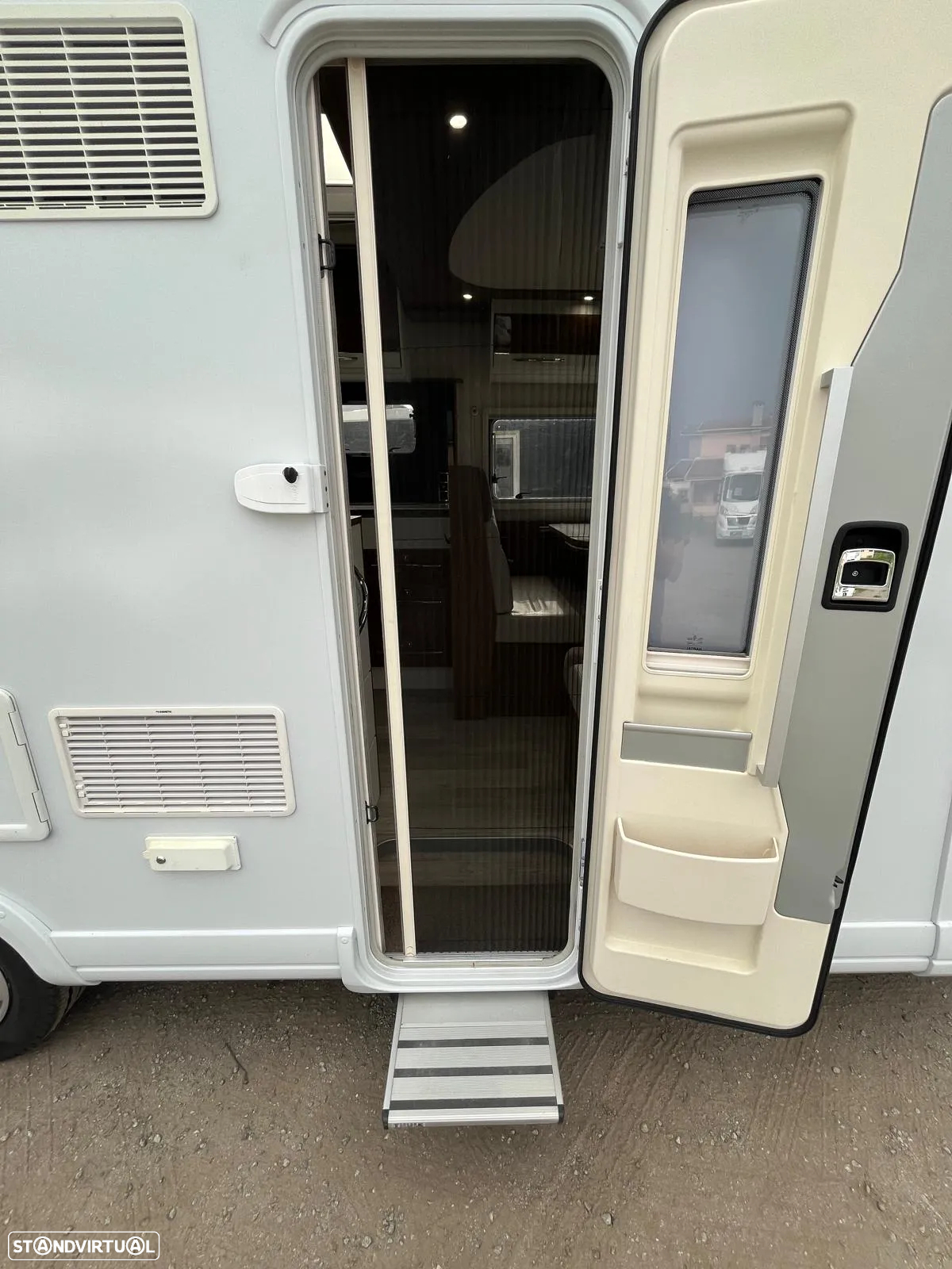 Pilote Essential 746 - 6