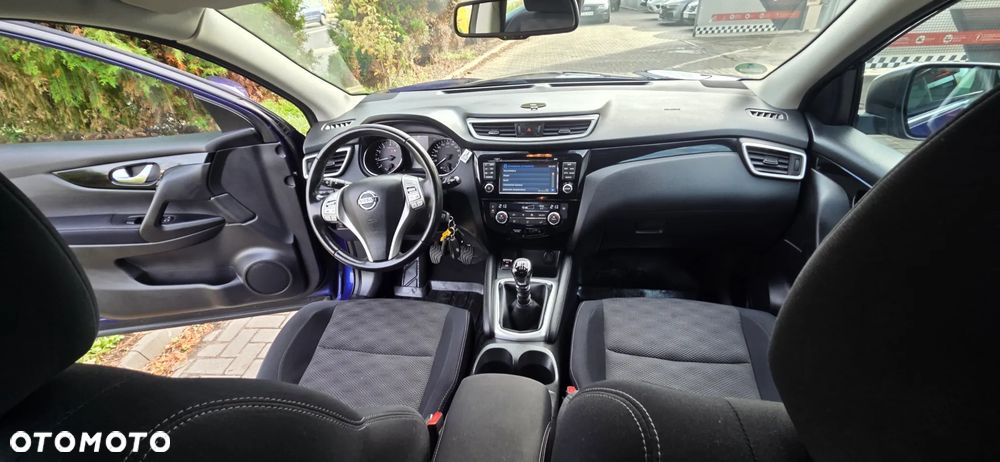 Nissan Qashqai 1.6 DIG-T Tekna+ - 33